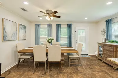 112 Lillian Drive, West Columbia, TX 77486 - Photo 18