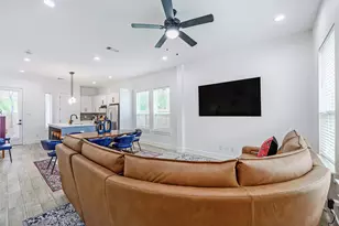 1273 Dewalt St, Houston, TX 77088 - Photo 12