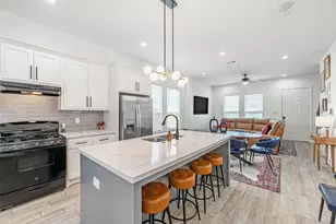 1273 Dewalt St, Houston, TX 77088 - Photo 6