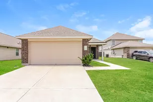 8719 J C Oaks Cir, Houston, TX 77028 - Photo 2