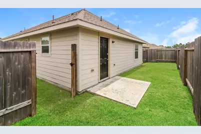 8719 J C Oaks Circle, Houston, TX 77028 - Photo 4
