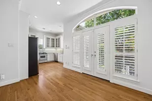 1119 Banks St, Houston, TX 77006 - Photo 12