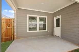 2310 Millican Dr, Dayton, TX 77535 - Photo 12
