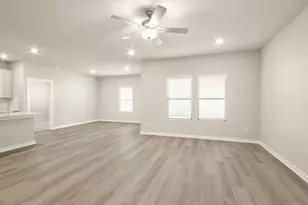 2310 Millican Dr, Dayton, TX 77535 - Photo 8