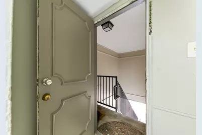 12633 Memorial Drive #170, Houston, TX 77024 - Photo 4