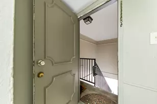 12633 Memorial Dr, Houston, TX 77024 - Photo 4