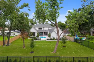 8412 Lofland Dr, Houston, TX 77055 - Photo 38