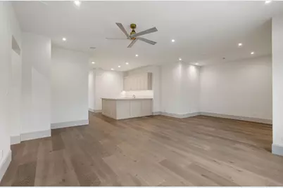 8412 Lofland Drive, Houston, TX 77055 - Photo 28