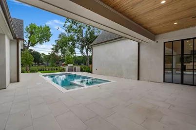 8412 Lofland Drive, Houston, TX 77055 - Photo 34