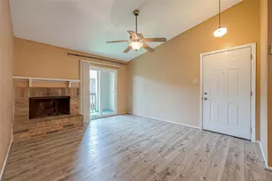 10555 Turtlewood Ct, Houston, TX 77072 - Photo 8