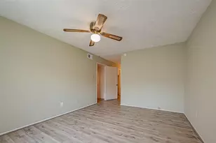10555 Turtlewood Ct, Houston, TX 77072 - Photo 26