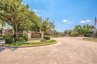 10555 Turtlewood Court #1109, Houston, TX 77072 - Photo 1