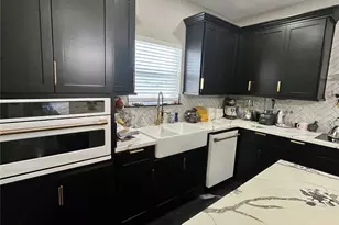 14952 Forest Castle Rd, Conroe, TX 77306 - Photo 16