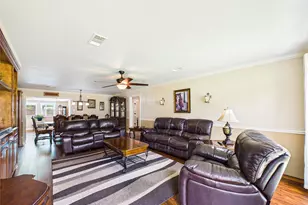 1212 Delores St, Kemah, TX 77565 - Photo 6