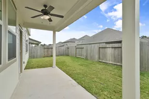 21445 Kings Guild Ln, Kingwood, TX 77339 - Photo 38