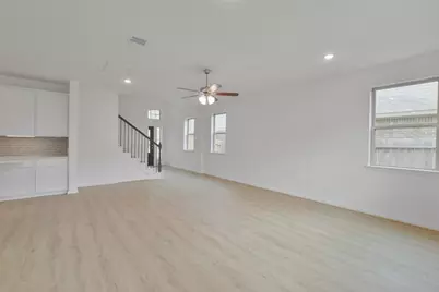 21445 Kings Guild Lane, Kingwood, TX 77339 - Photo 6