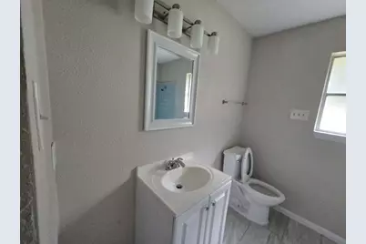 4306 Gatewood Road, Crosby, TX 77532 - Photo 12