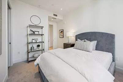 2323 W Main Street #402, Houston, TX 77098 - Photo 18