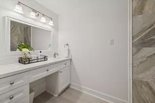 45 Patti Lynn Ln, Houston, TX 77024 - Photo 30