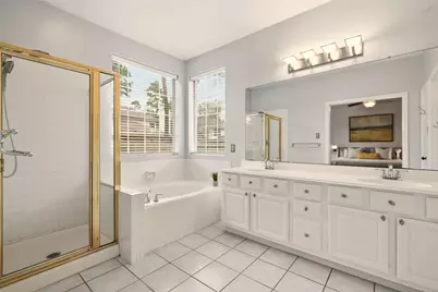 60 W Twinberry Place, The Woodlands, TX 77381 - Photo 24