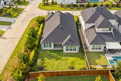 8143 Fenway Heights Dr, The Woodlands, TX 77389 - Photo 34