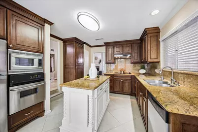 12800 Briar Forest Drive #104, Houston, TX 77077 - Photo 10
