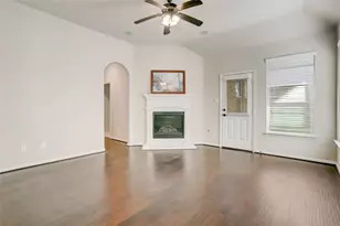 624 Pedernales St, Webster, TX 77598 - Photo 12