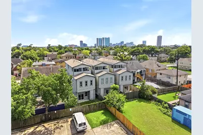 2811 Wichita Street, Houston, TX 77004 - Photo 2