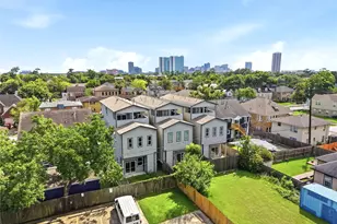 2811 Wichita St, Houston, TX 77004 - Photo 2
