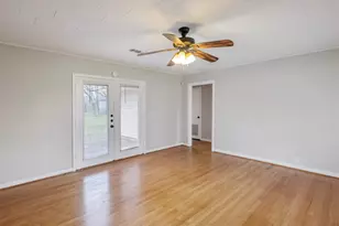 7357 Brace St, Houston, TX 77061 - Photo 2