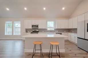 200 Catalina Cove Dr, Katy, TX 77493 - Photo 14