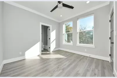 604 W 28th Street #A, Houston, TX 77008 - Photo 22