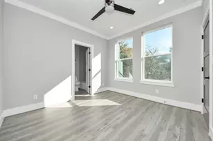 604 W 28th St, Houston, TX 77008 - Photo 22