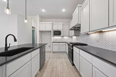 2802 Wild Berry Court, Brookshire, TX 77423 - Photo 4