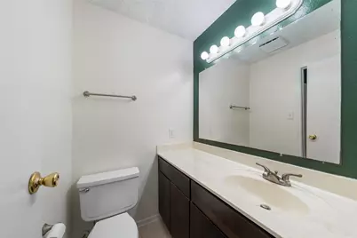 7033 N Holiday Drive, Galveston, TX 77550 - Photo 20