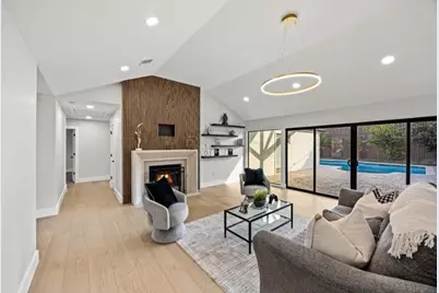 6143 Ella Lee Lane, Houston, TX 77057 - Photo 8