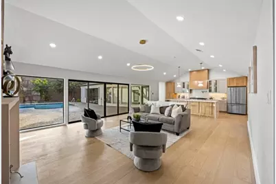 6143 Ella Lee Lane, Houston, TX 77057 - Photo 4