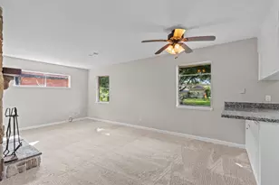 2013 17th Ave N, Texas City, TX 77590 - Photo 8