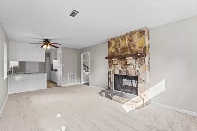 2013 17th Avenue N, Texas City, TX 77590 - Photo 4