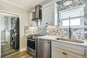 4019 3rd St, Galveston, TX 77554 - Photo 12