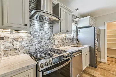 4019 3rd Street, Galveston, TX 77554 - Photo 12
