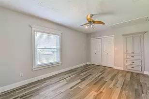 4019 3rd St, Galveston, TX 77554 - Photo 18
