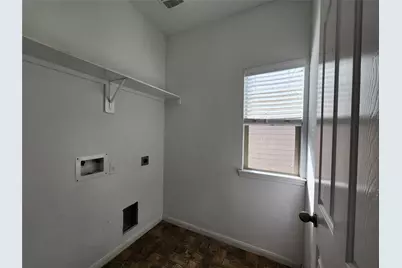 9346 Valley Tree Lane, Houston, TX 77089 - Photo 14