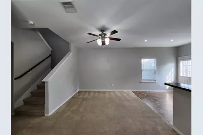 9346 Valley Tree Lane, Houston, TX 77089 - Photo 6