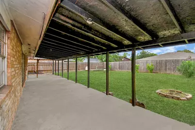10131 Kent Towne Ln, Sugar Land, TX 77498 - Photo 18