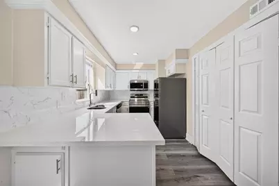 1221 Cedar Post Lane #7D, Houston, TX 77055 - Photo 8