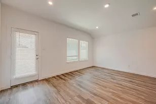 1018 Fringed Bluestar Dr, Rosharon, TX 77583 - Photo 14