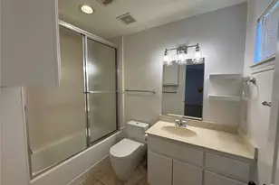 2406 Elmen St St, Houston, TX 77019 - Photo 6