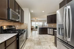 20102 Bayliss Manor Ln, Cypress, TX 77433 - Photo 12