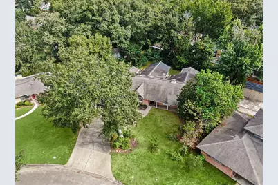 114 N Woodsway Street E, Conroe, TX 77301 - Photo 40